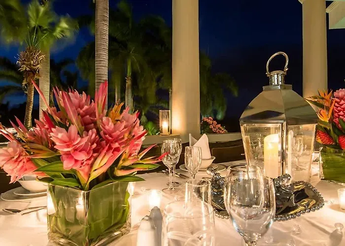 Villa Sprawling 7br Overlooking The Sea Pool Hot Tub & Access
