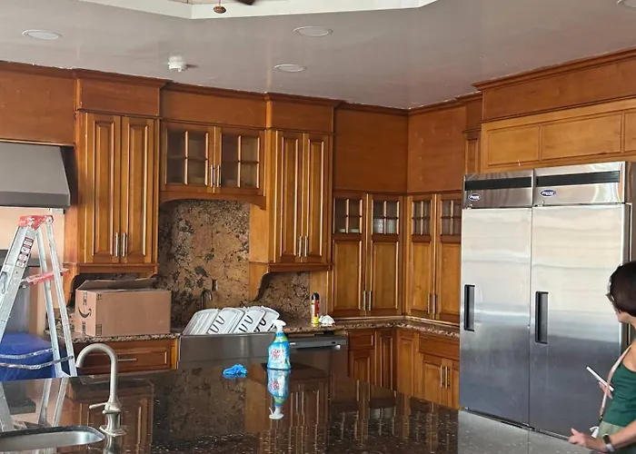 Villa Sprawling 7br Overlooking The Sea Pool Hot Tub & Access